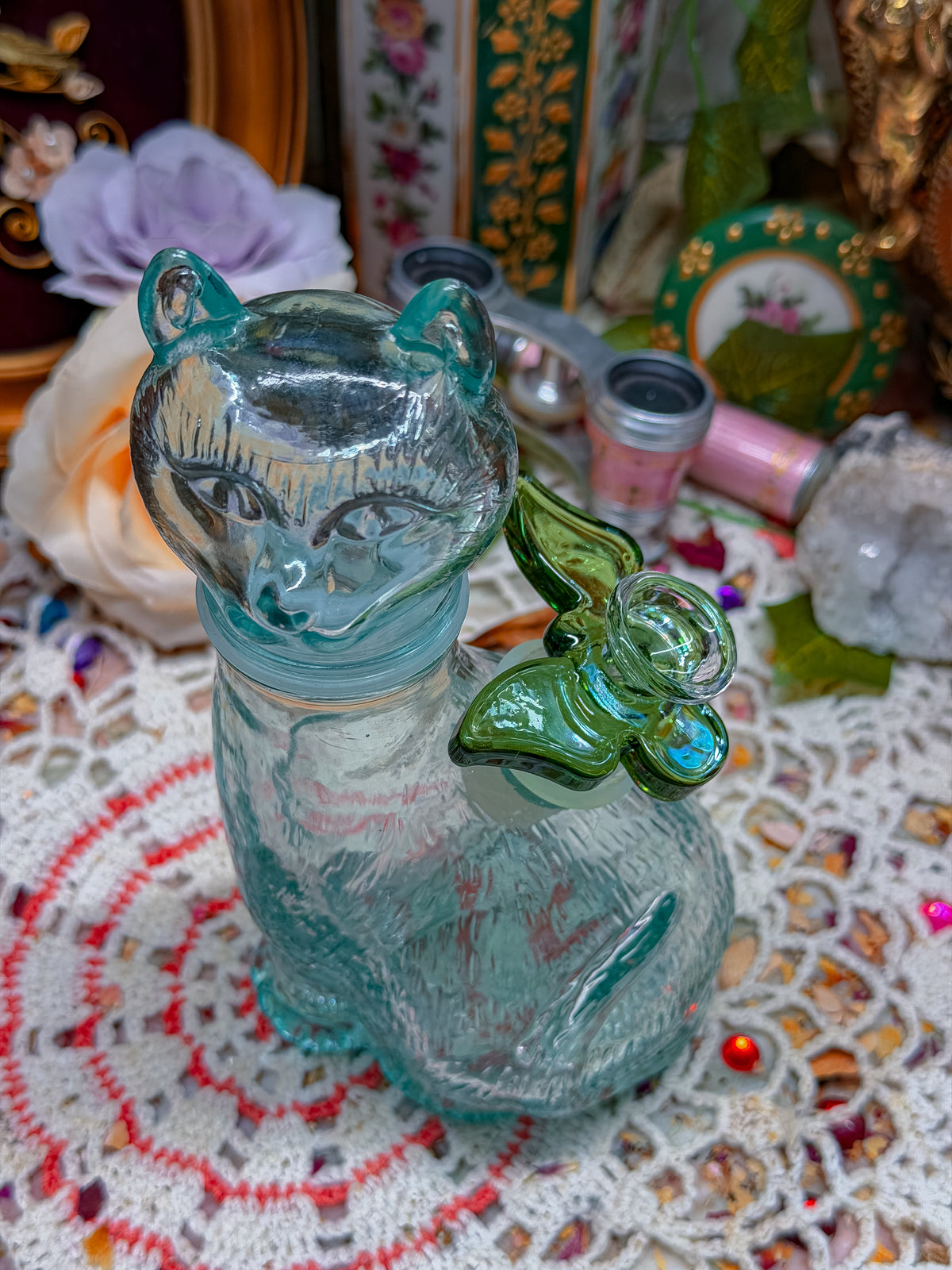KITTTY BONG!!!!