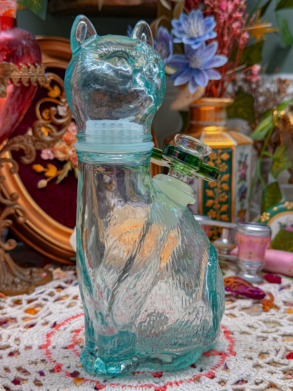 KITTTY BONG!!!!