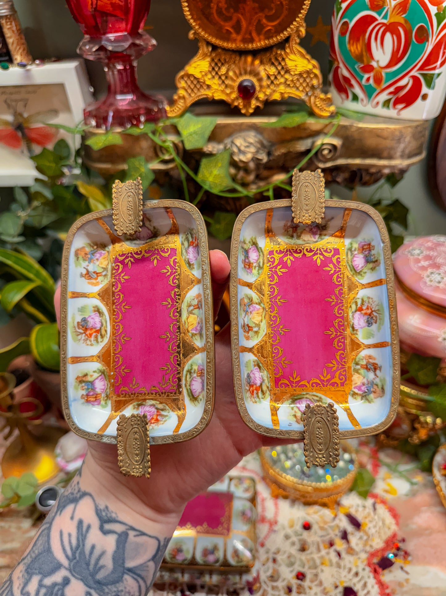 French Limoges handled stash and ashtrays set✨
