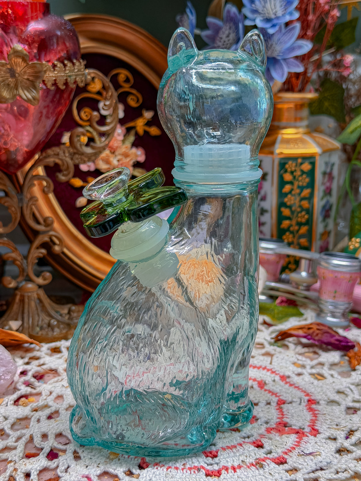 KITTTY BONG!!!!