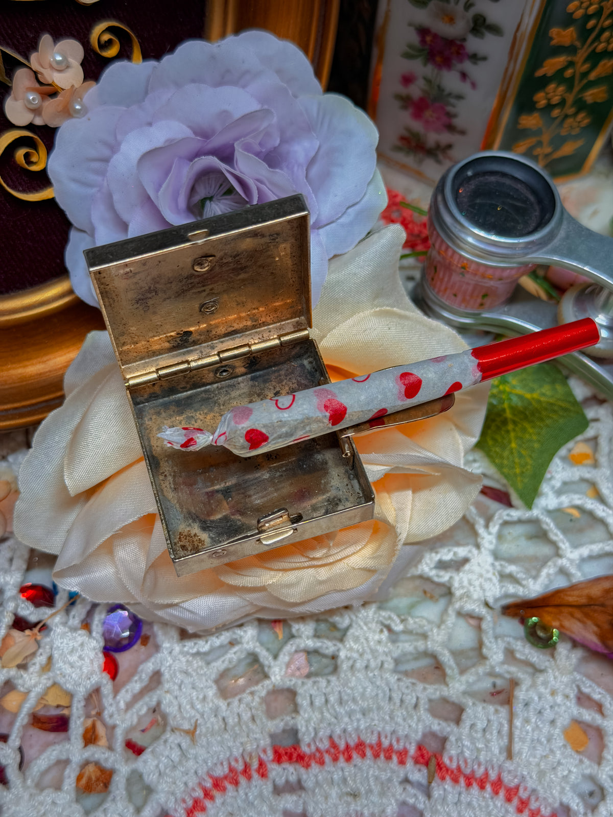 Silent butler Pocket ashtray with MOP and rhinestones✨