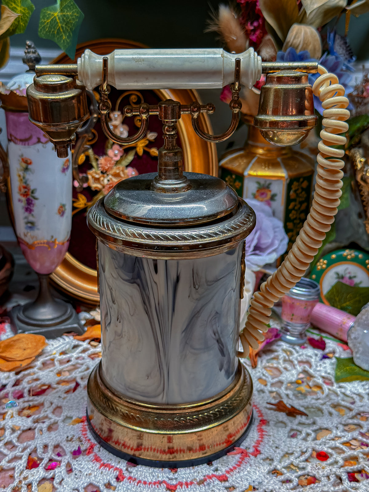 Telephone cigarette dispenser/lighter/music box (RARE)✨