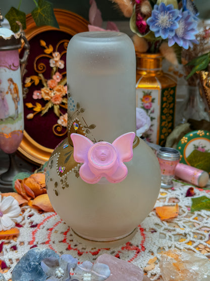 Satin glass carafe with add ons✨
