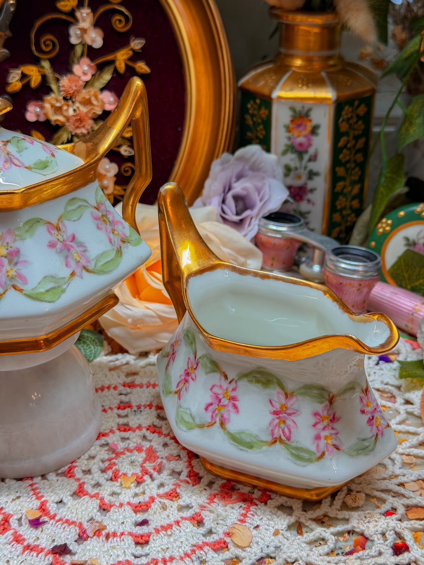 Limoges French floral stash & ashtray✨