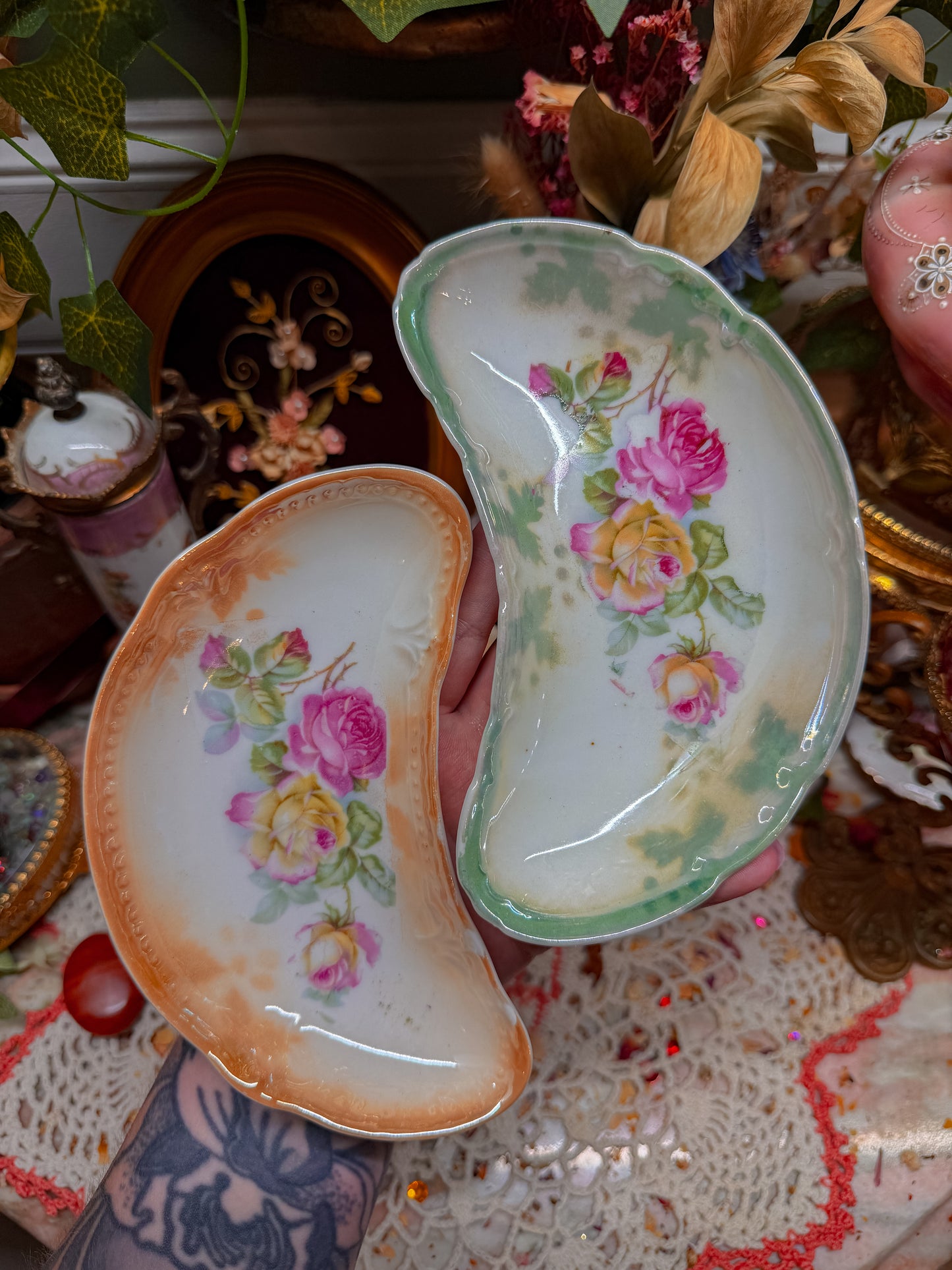 Lusterware German Floral stacked ashtrays✨