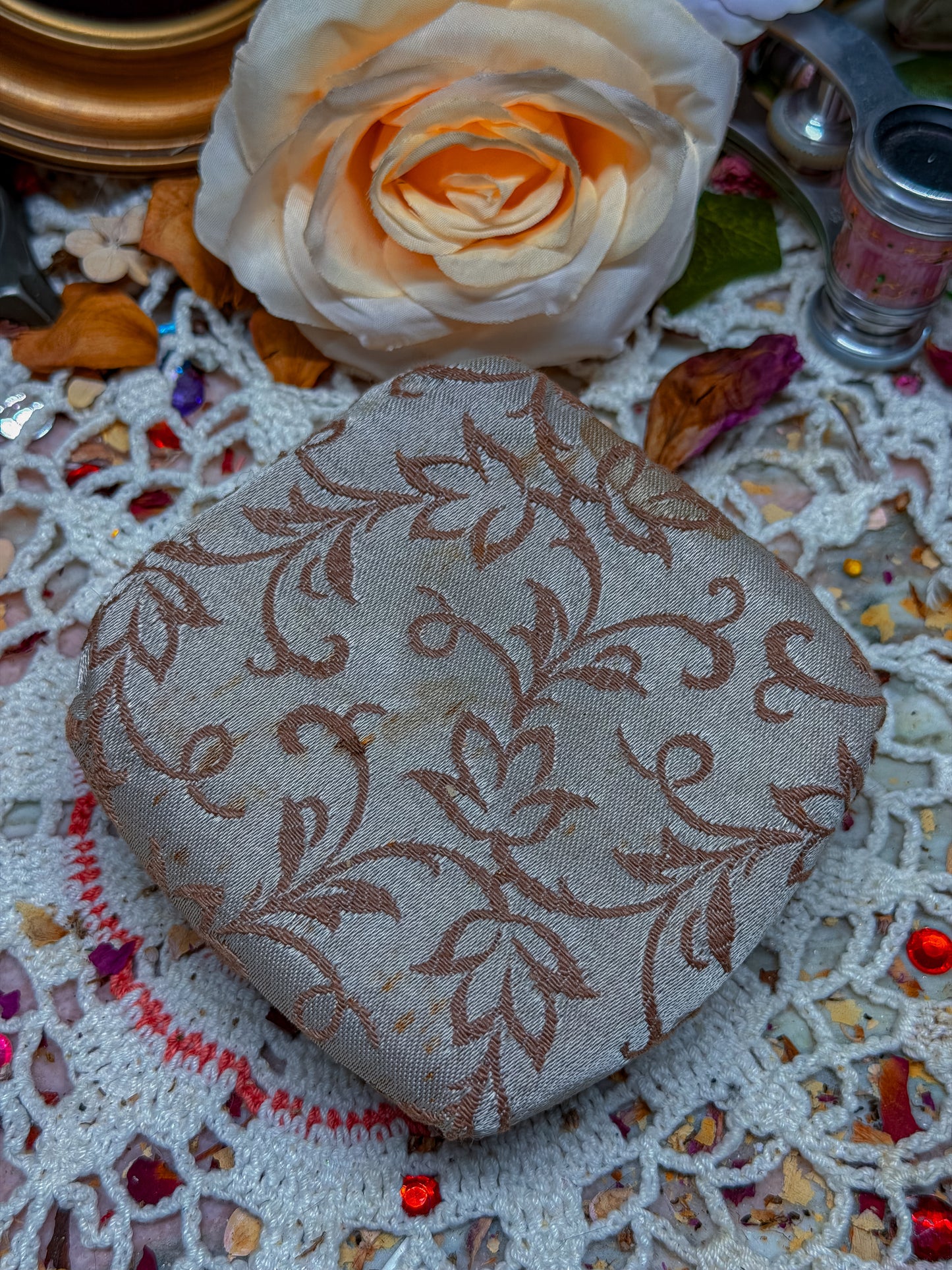 Vintage Beanbag ashtray✨