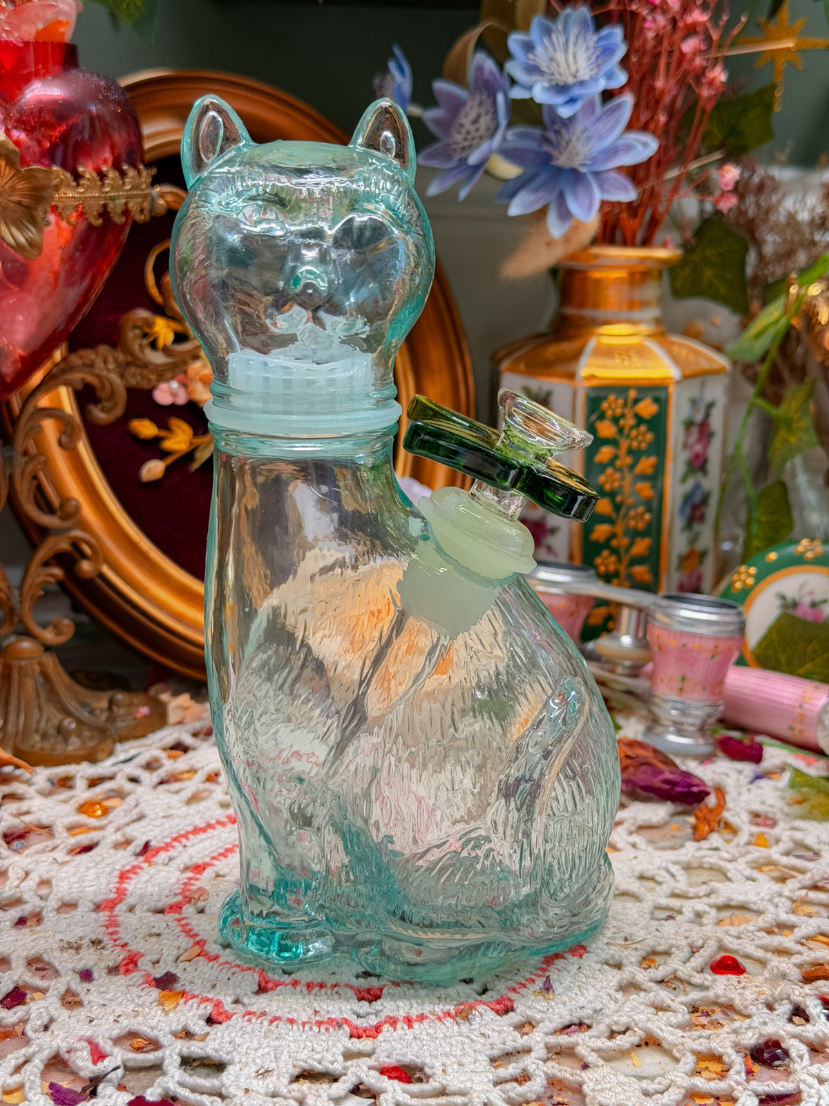 KITTTY BONG!!!!