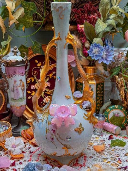 Rare Art Nouveau floral with add ons✨