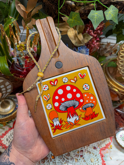 70s wooden/porcelain wall hanging art/cheese board✨