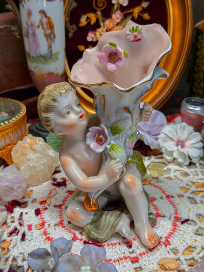 Ucago cherub ashtray✨