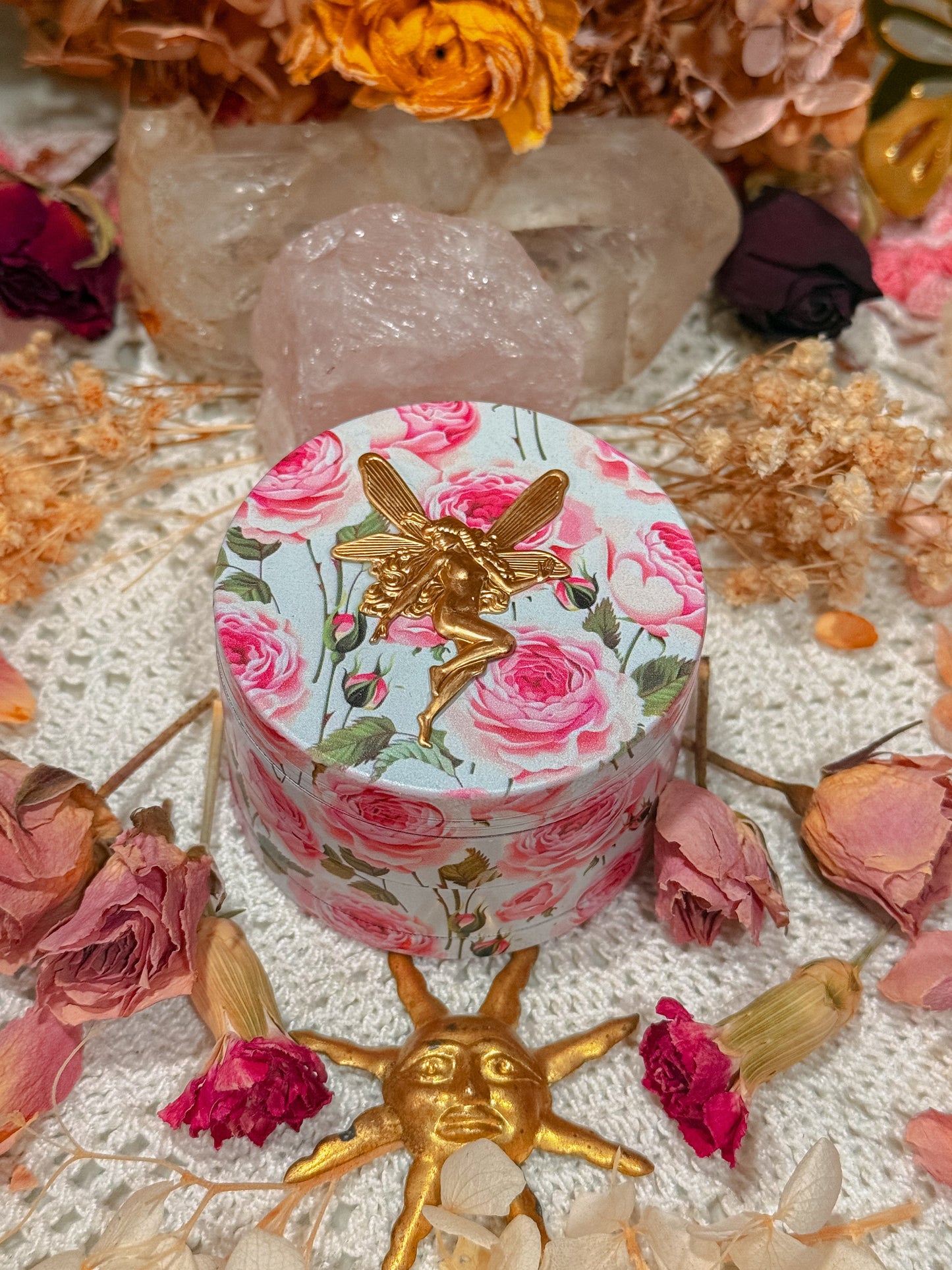 CA Roses and fairy grinder✨