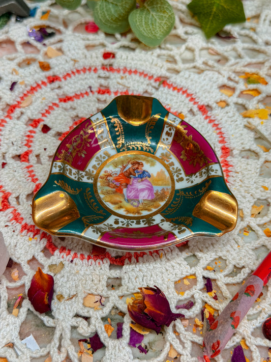 Limoges ashtray✨