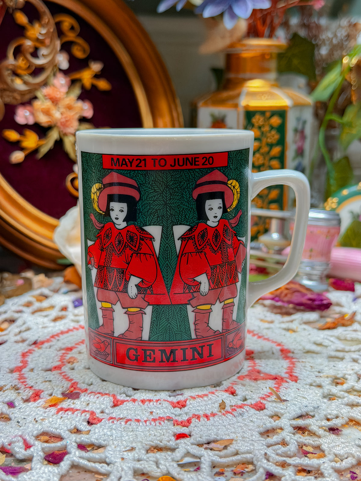 Vintage Gemini mug✨