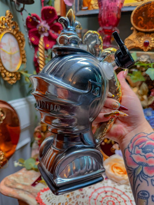 Knight/MUSIC BOX bong🕷️