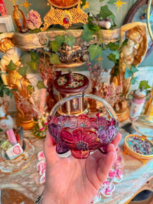 Floral handled ashtray✨