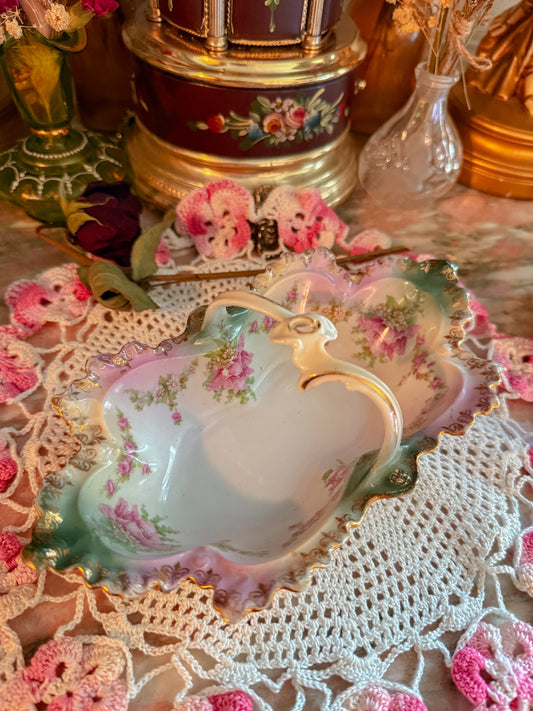 Austria floral handled ashtray✨