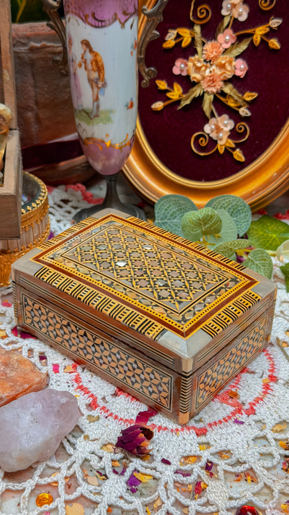Mother of pearl inlayed stash box✨