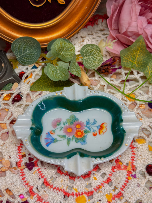 Floral ashtray✨