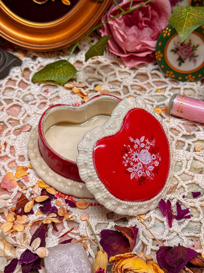 Red & Lace Heart Stash✨