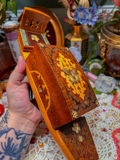 Musical rotating Cigarette gondola (joints) with add ons✨