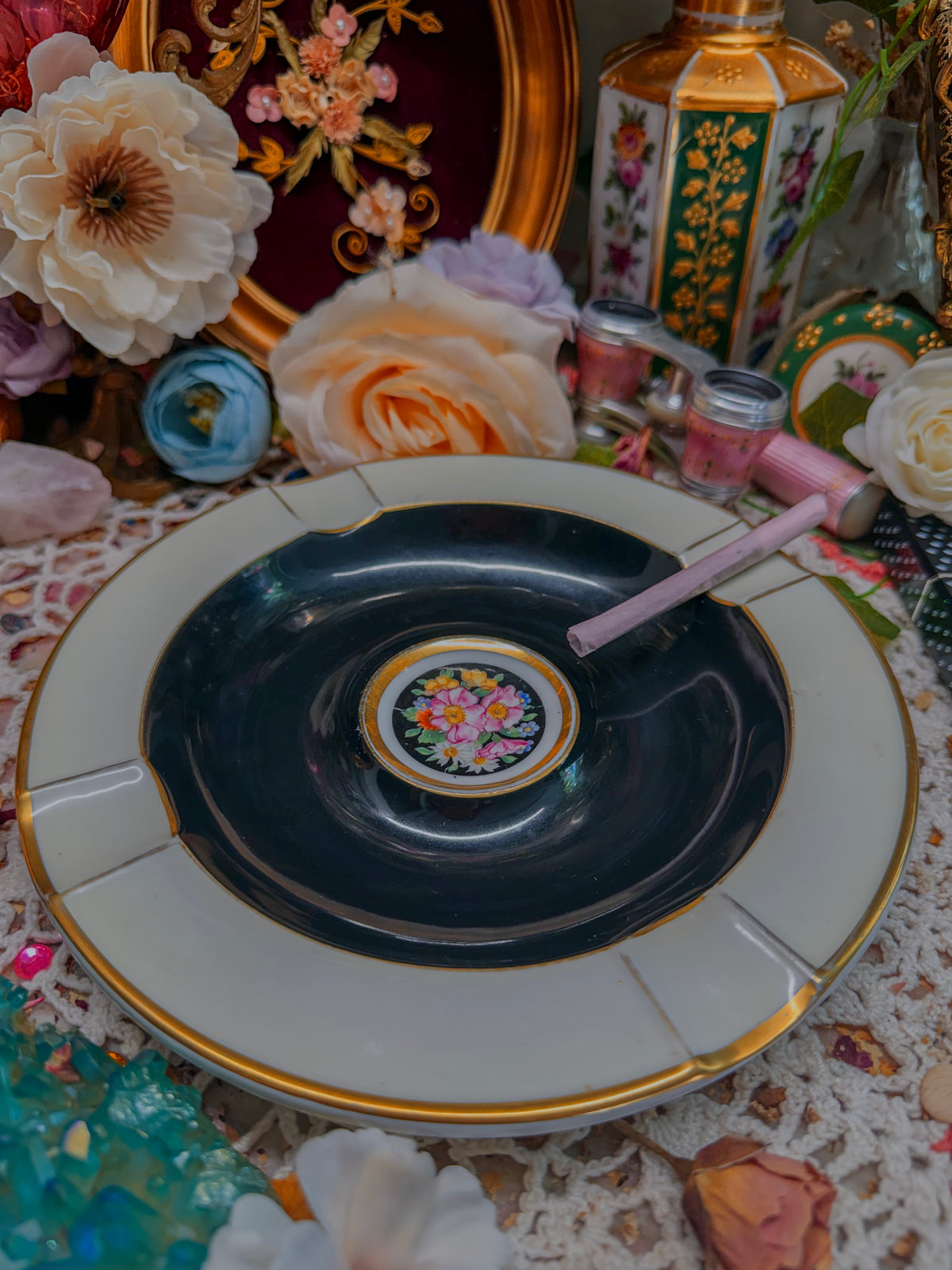 German floral Ashtray✨