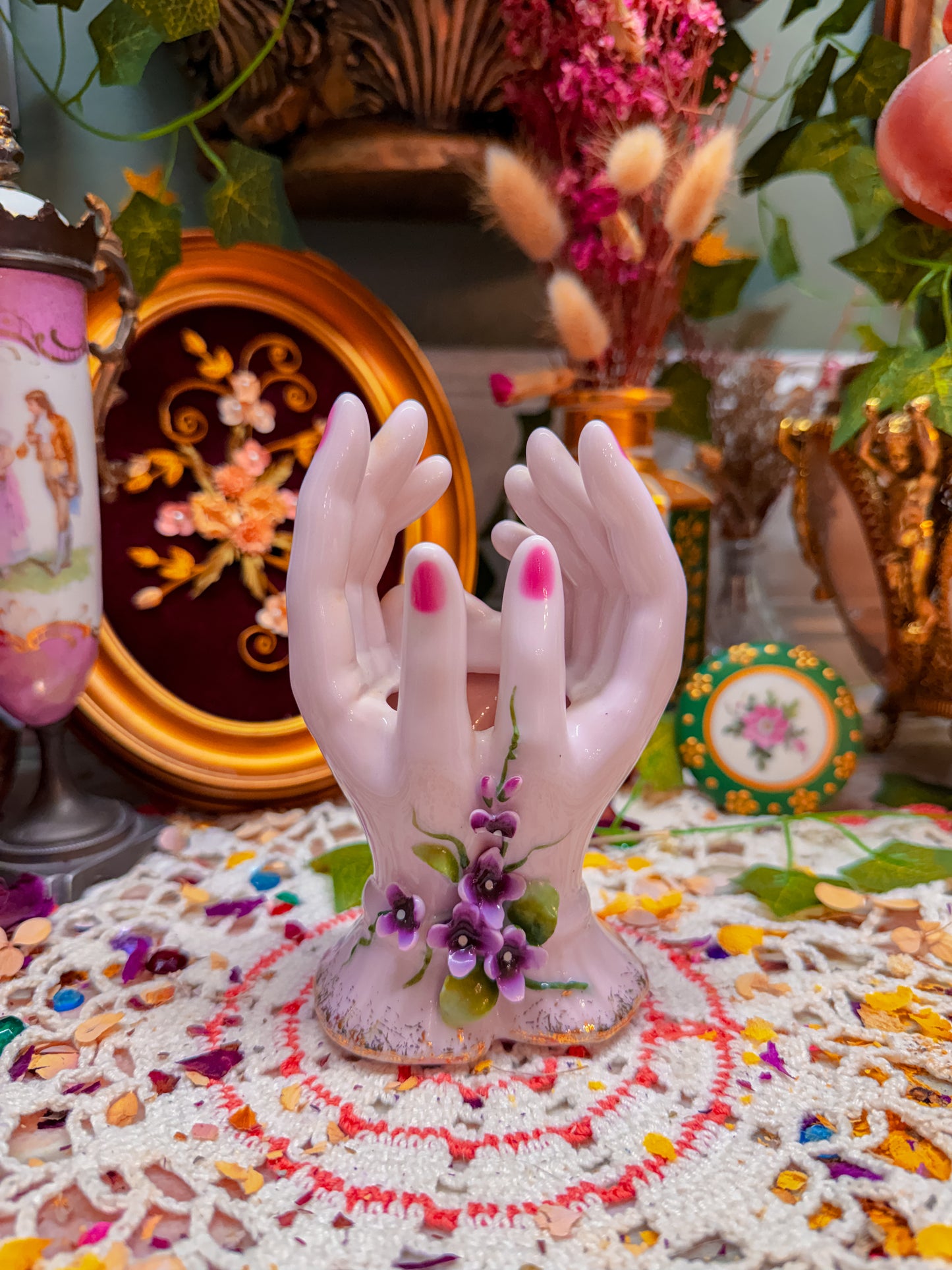 Lefton hand ashtray✨