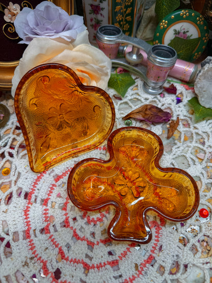 Indiana glass tiara ashtrays✨