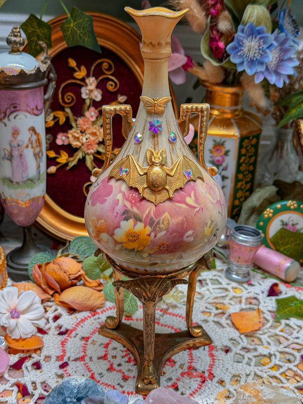 Robert Hanke with ram stand/add ons✨