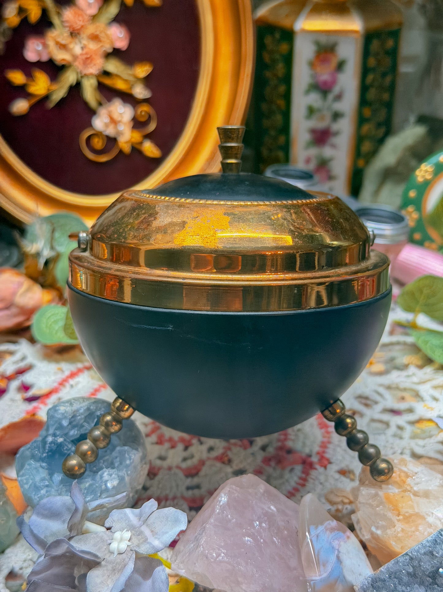 Brass Cauldron cigarette stash✨