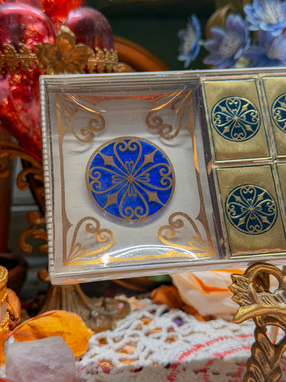 Vintage Ashtray and matches set✨