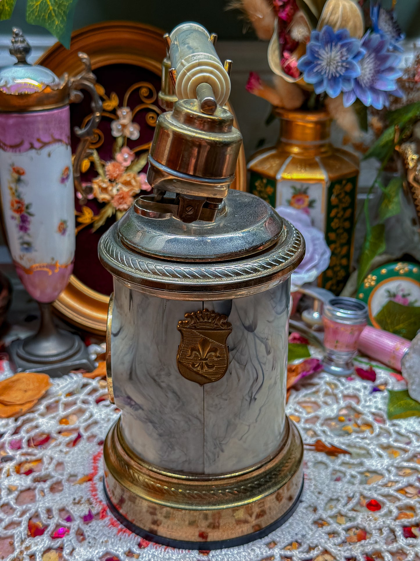 Telephone cigarette dispenser/lighter/music box (RARE)✨