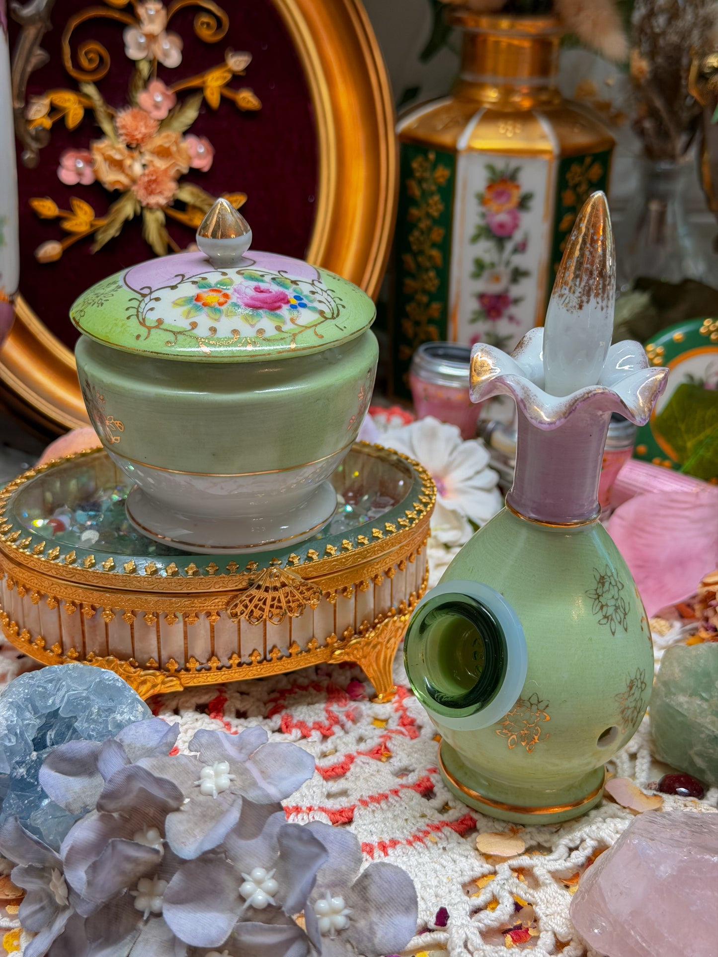 Floral Ardalt pipe and stash jar set✨