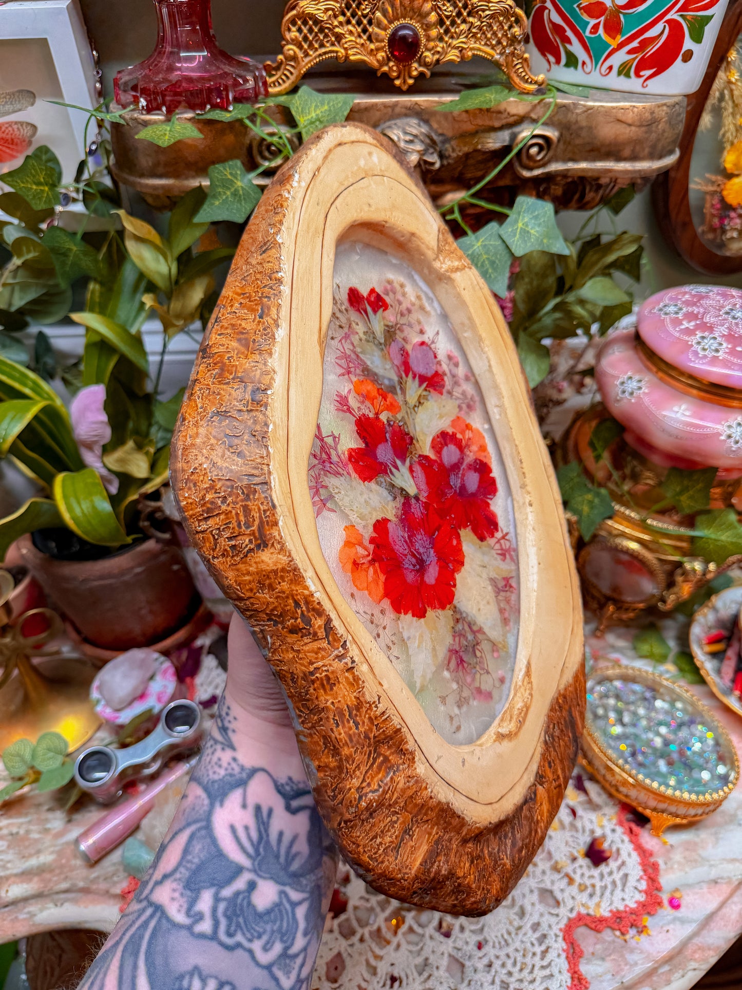 Pressed floral in wood frame✨