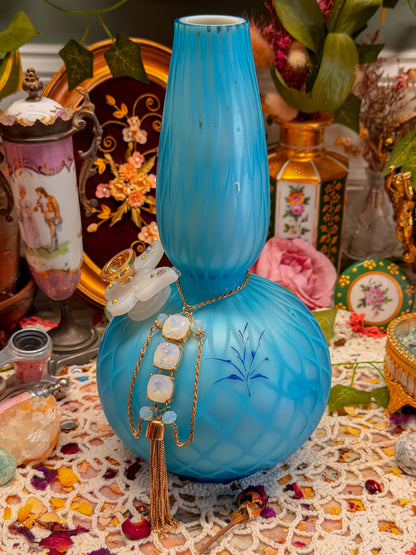 Rare Mt Washington floral with stand✨