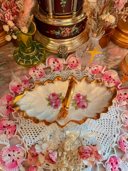 Floral handled ashtray✨
