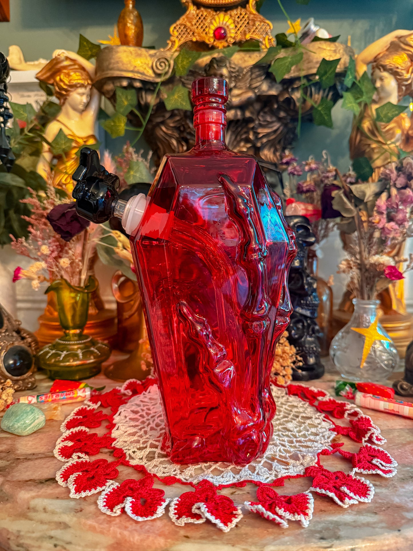 Skeleton hand coffin✨